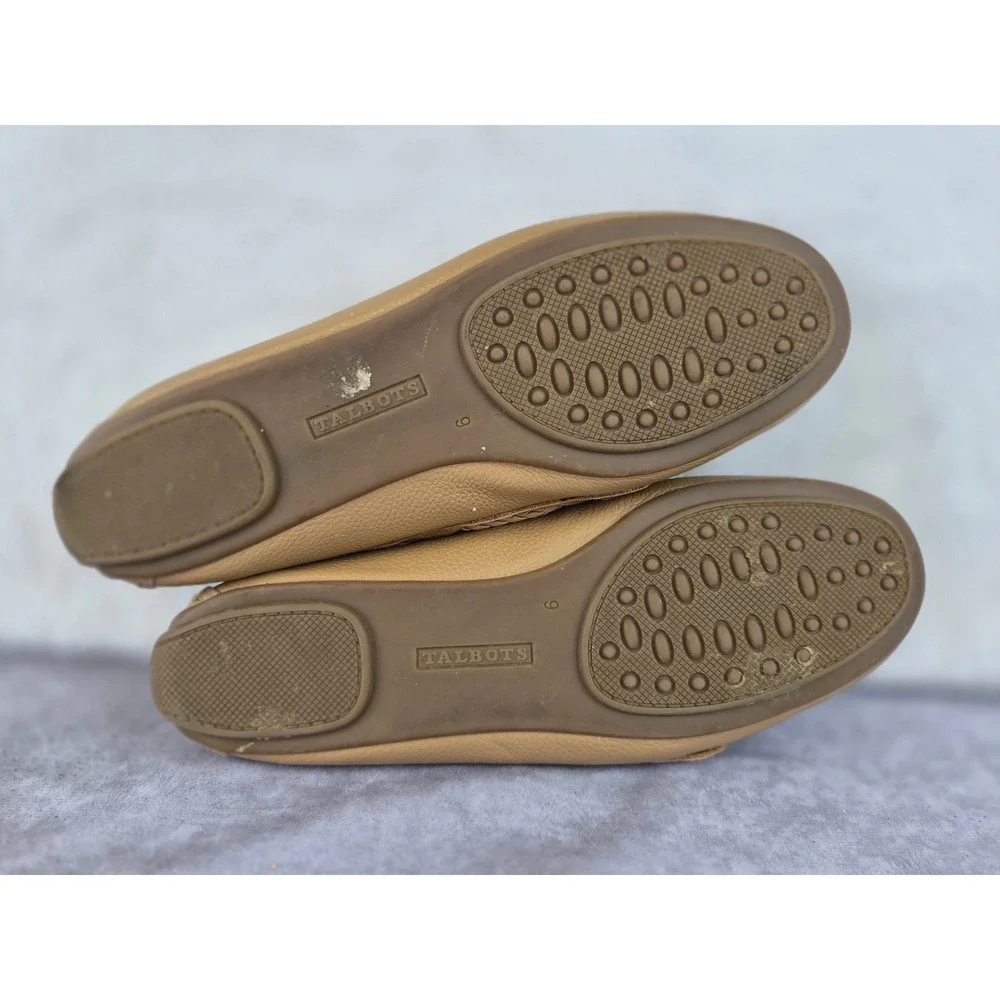 Talbots Womens Tan Pebbled Leather Tassel Driving Loafers Moc Toe Flats Size 9M